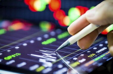 Major Central Banks Maintain Hard-Line Stance on Inflation