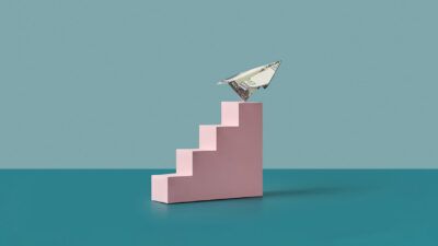 Stay grounded on moonshot IPOs